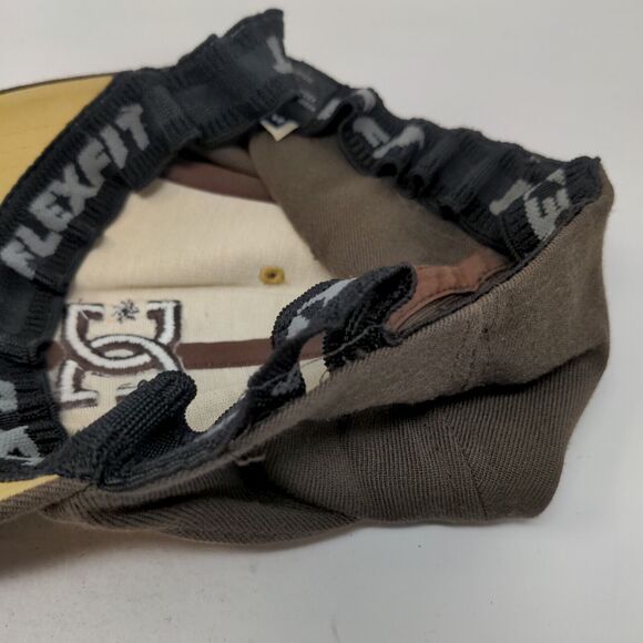 DC Shoes Fitted Hat Brown S-M Flexfit Embroidered Logo Colorblock 6 Panel - Picture 8 of 9